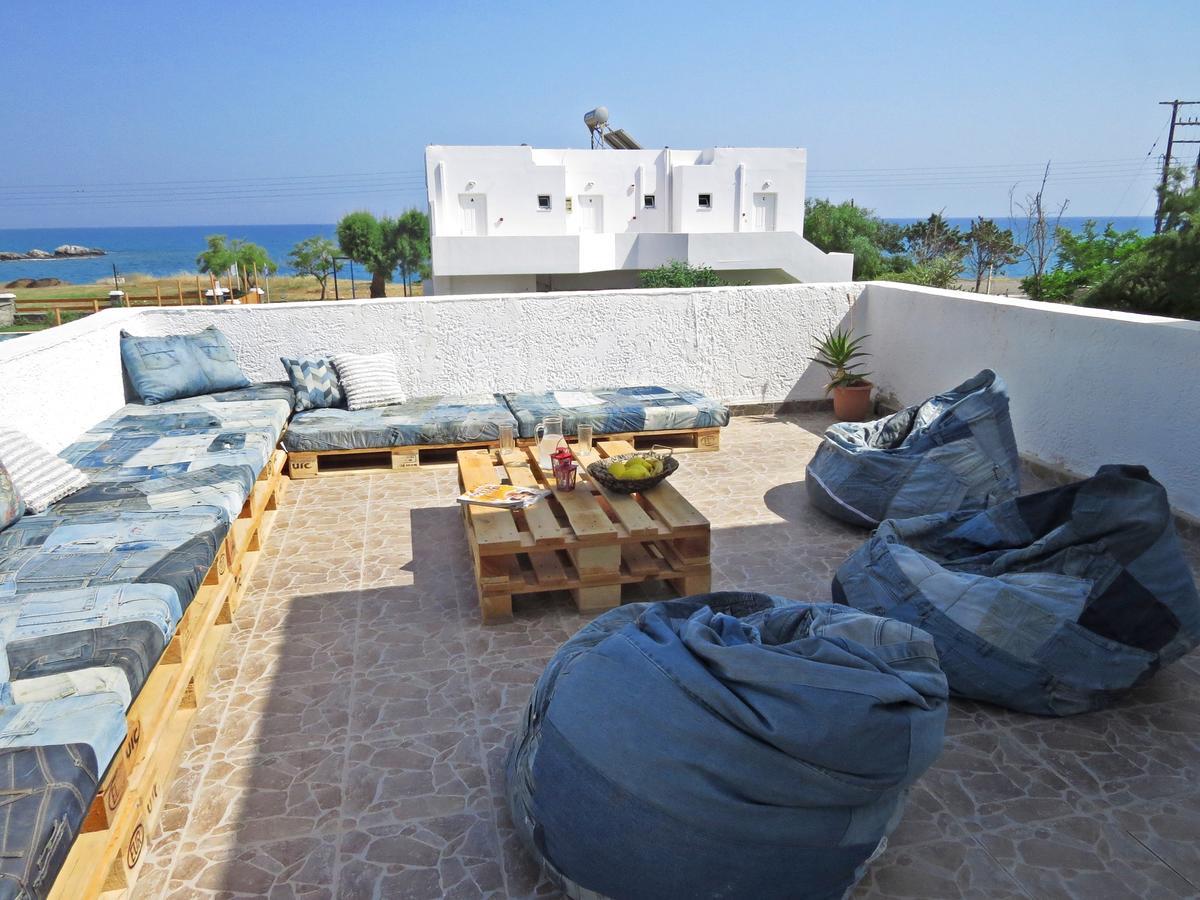 Loukas Beach Rooms Kiotari Exterior photo